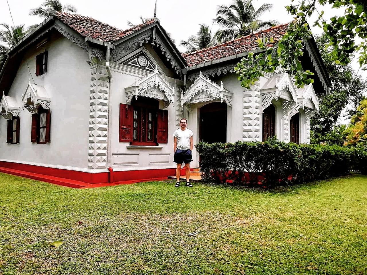 Old Parkland Hostel Galle Dış mekan fotoğraf